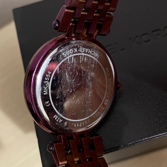 Michael Kors Woman’s ‘Darci’ Plum Watch - Picture 4 of 6
